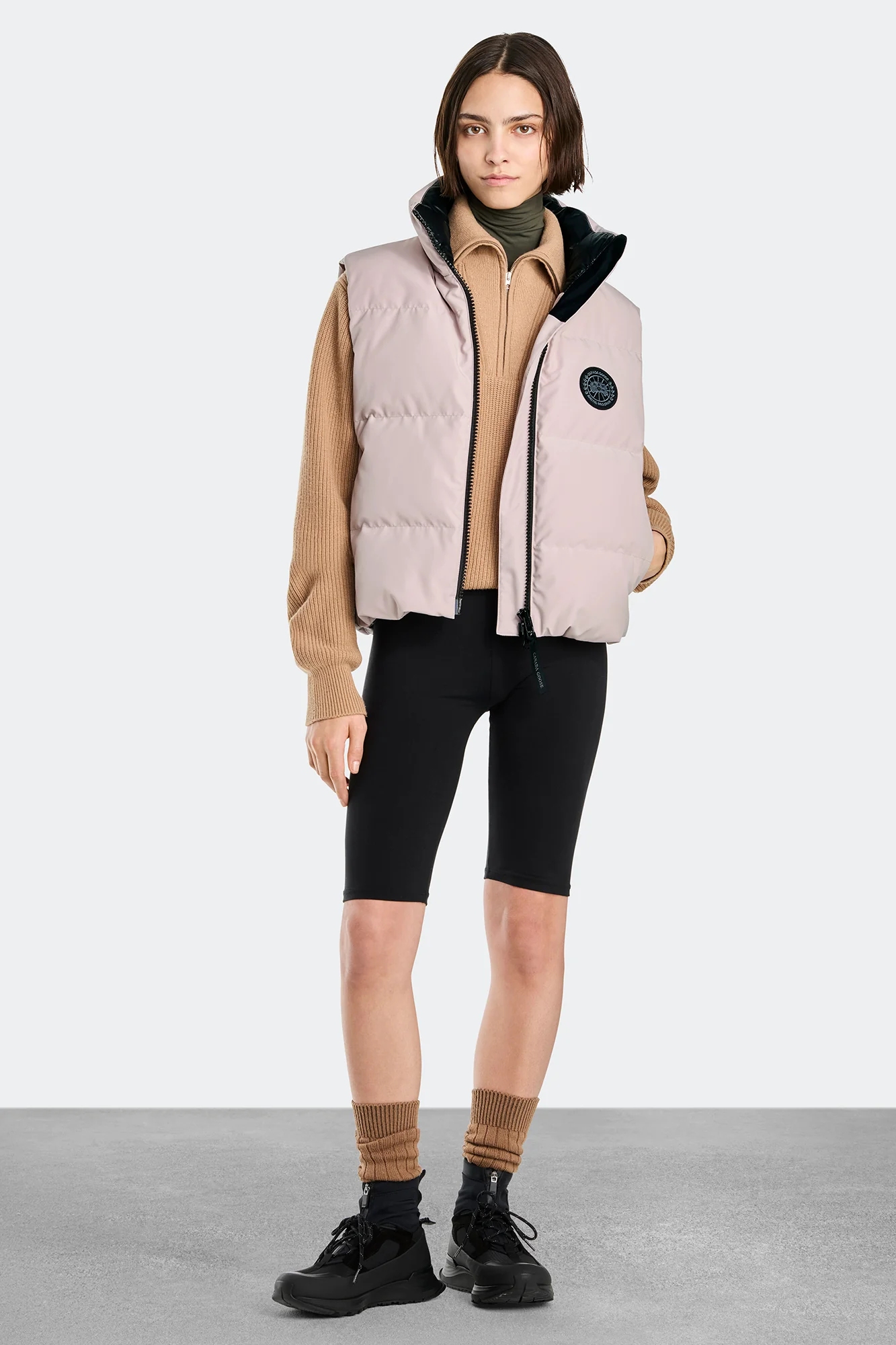Grandview Cropped Vest Black Label - Image 2