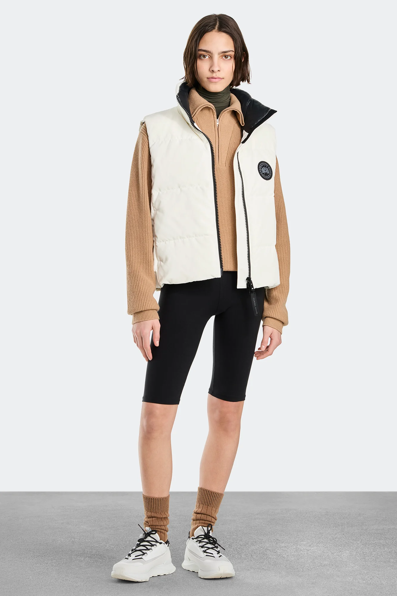 Grandview Cropped Vest Black Label - Image 4