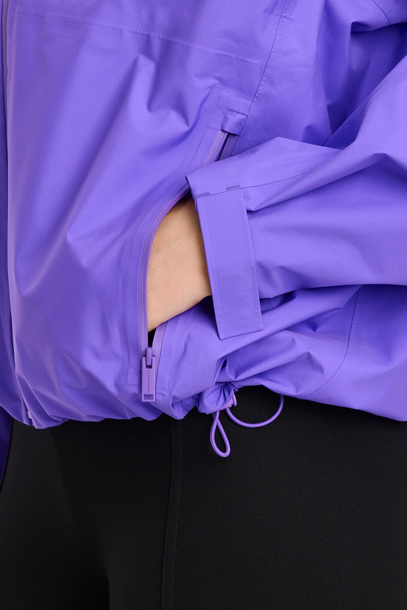 Horizon Rain Jacket - Image 8