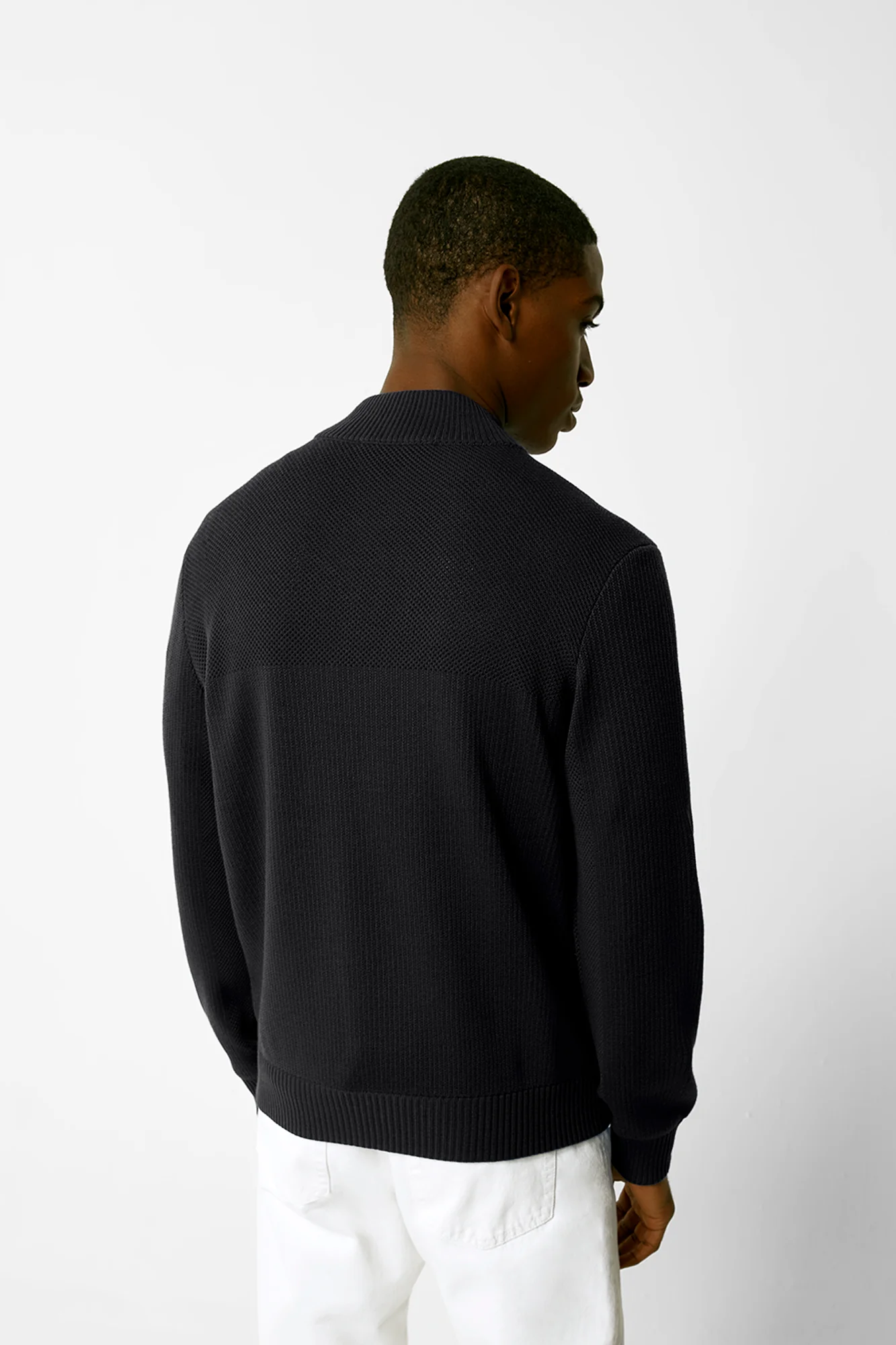 HyBridge Knit Jacket - Image 10
