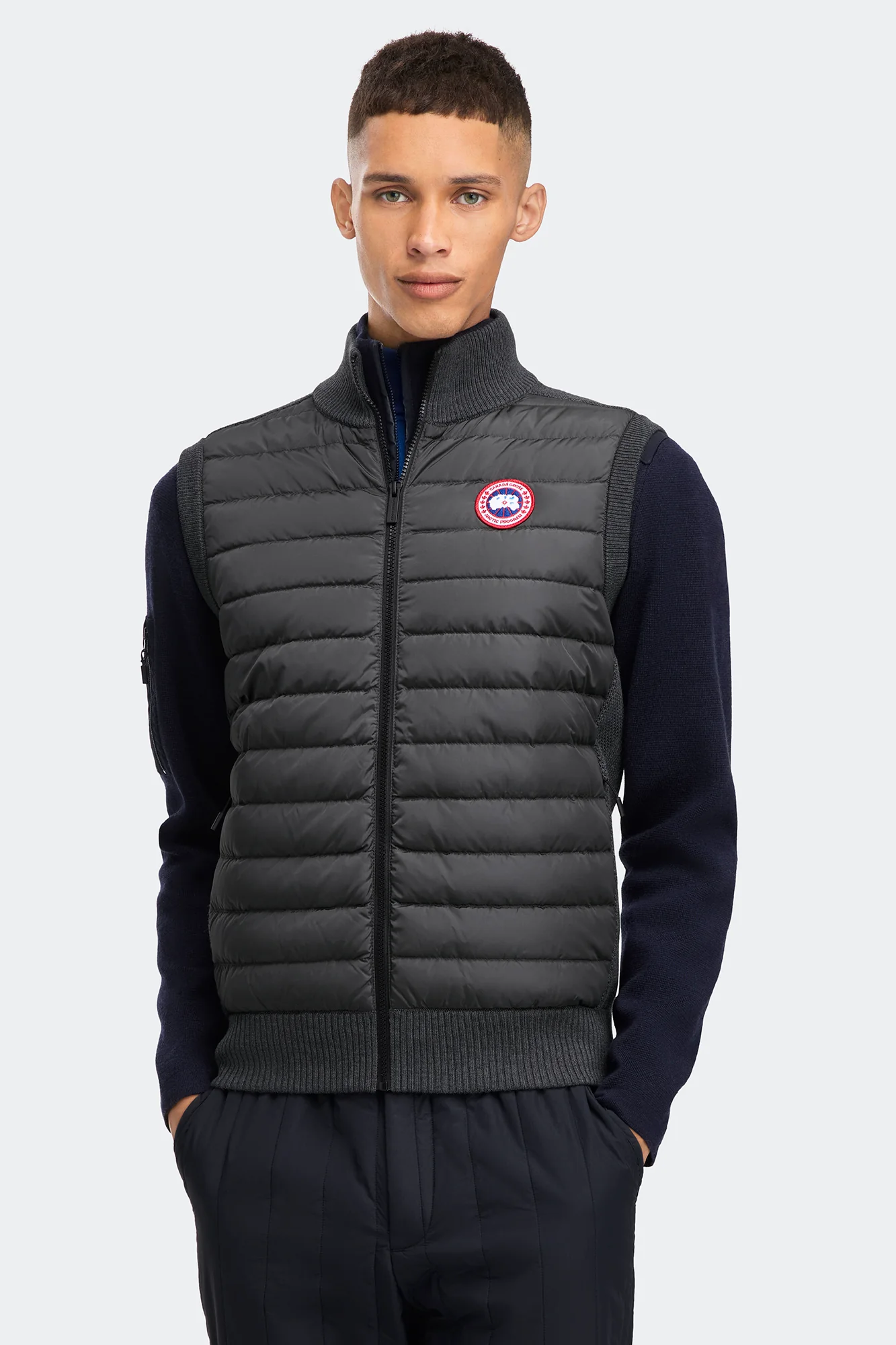 HyBridge Knit Vest - Image 4