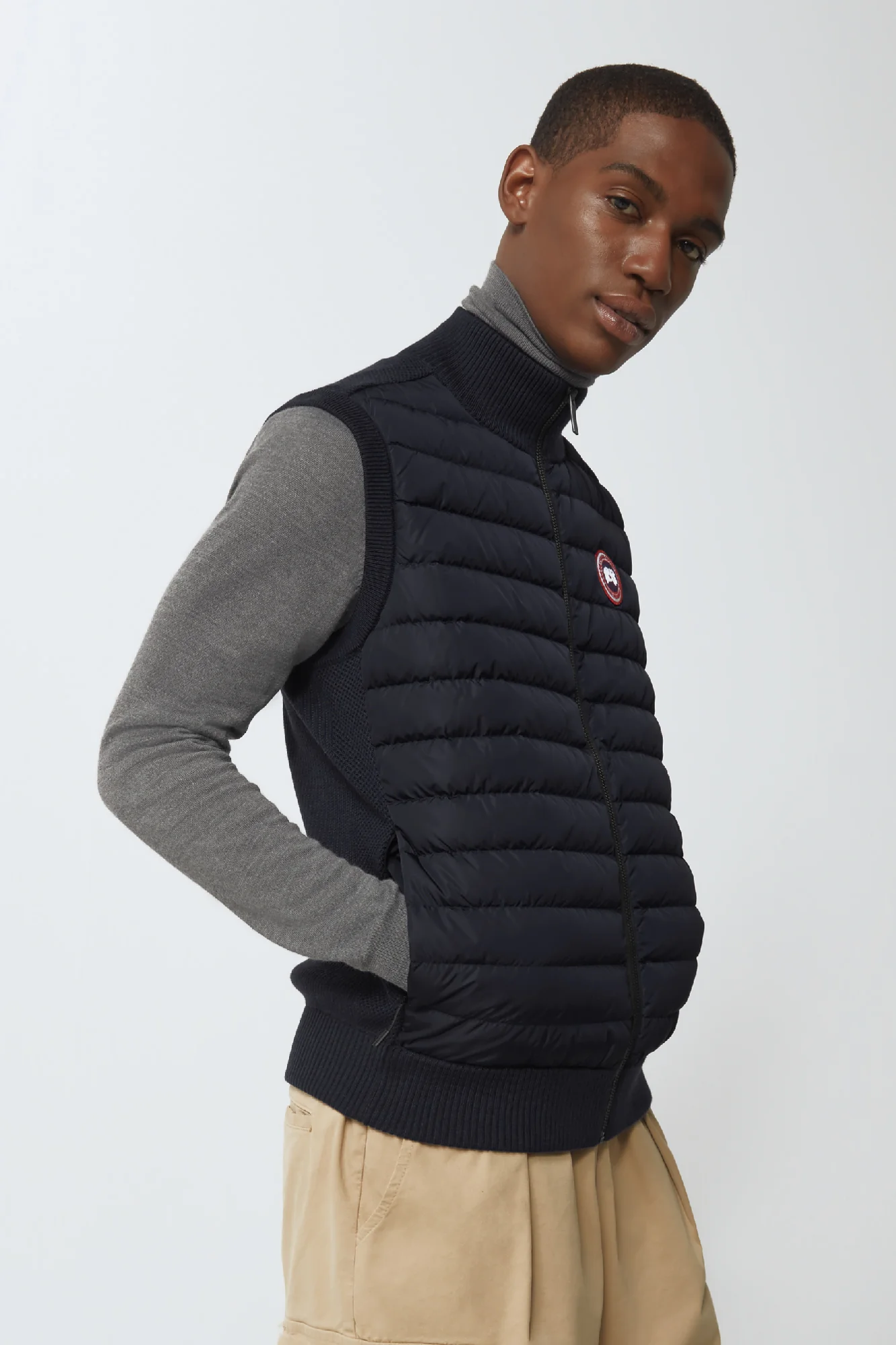 HyBridge Knit Vest - Image 7