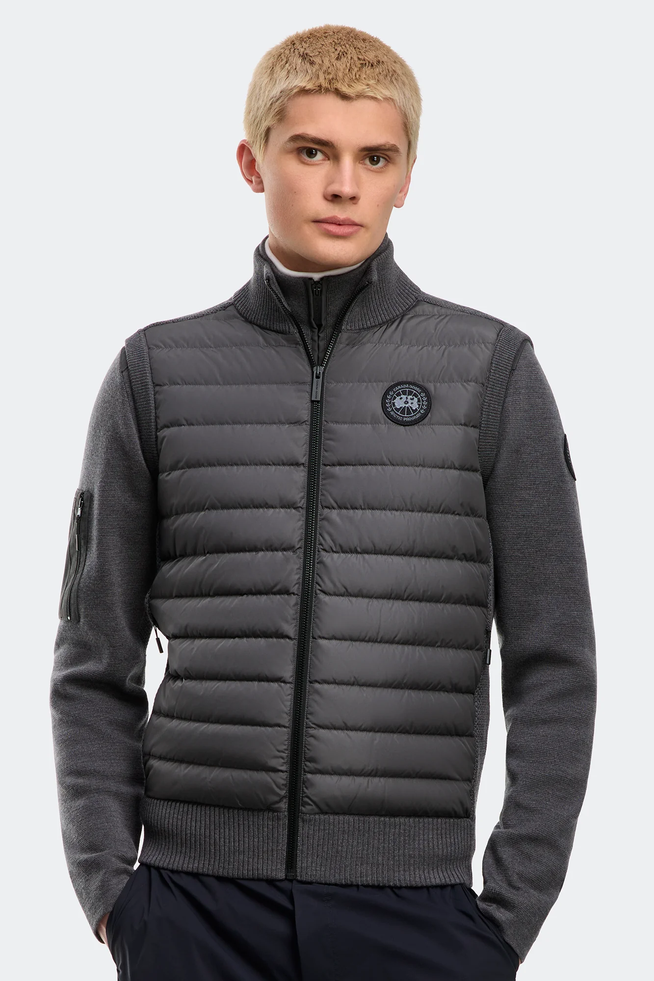 HyBridge Knit Vest Black Label - Image 2