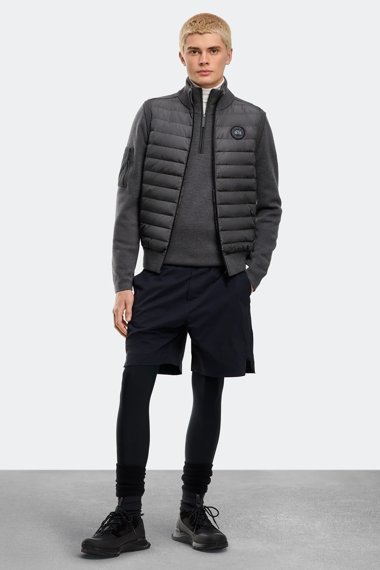 HyBridge Knit Vest Black Label - Image 5