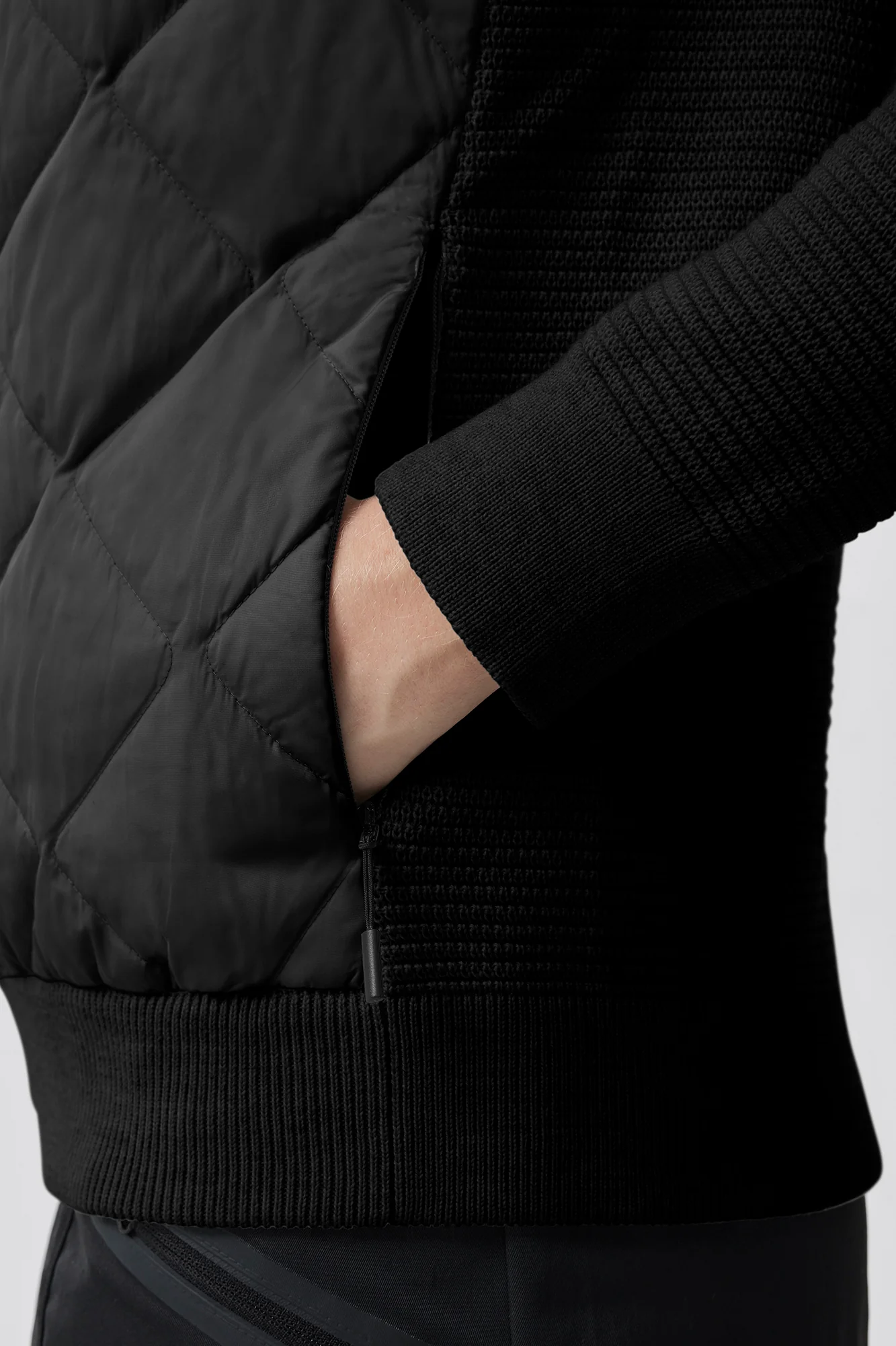HyBridge Quilted Knit Hoodie - Image 6