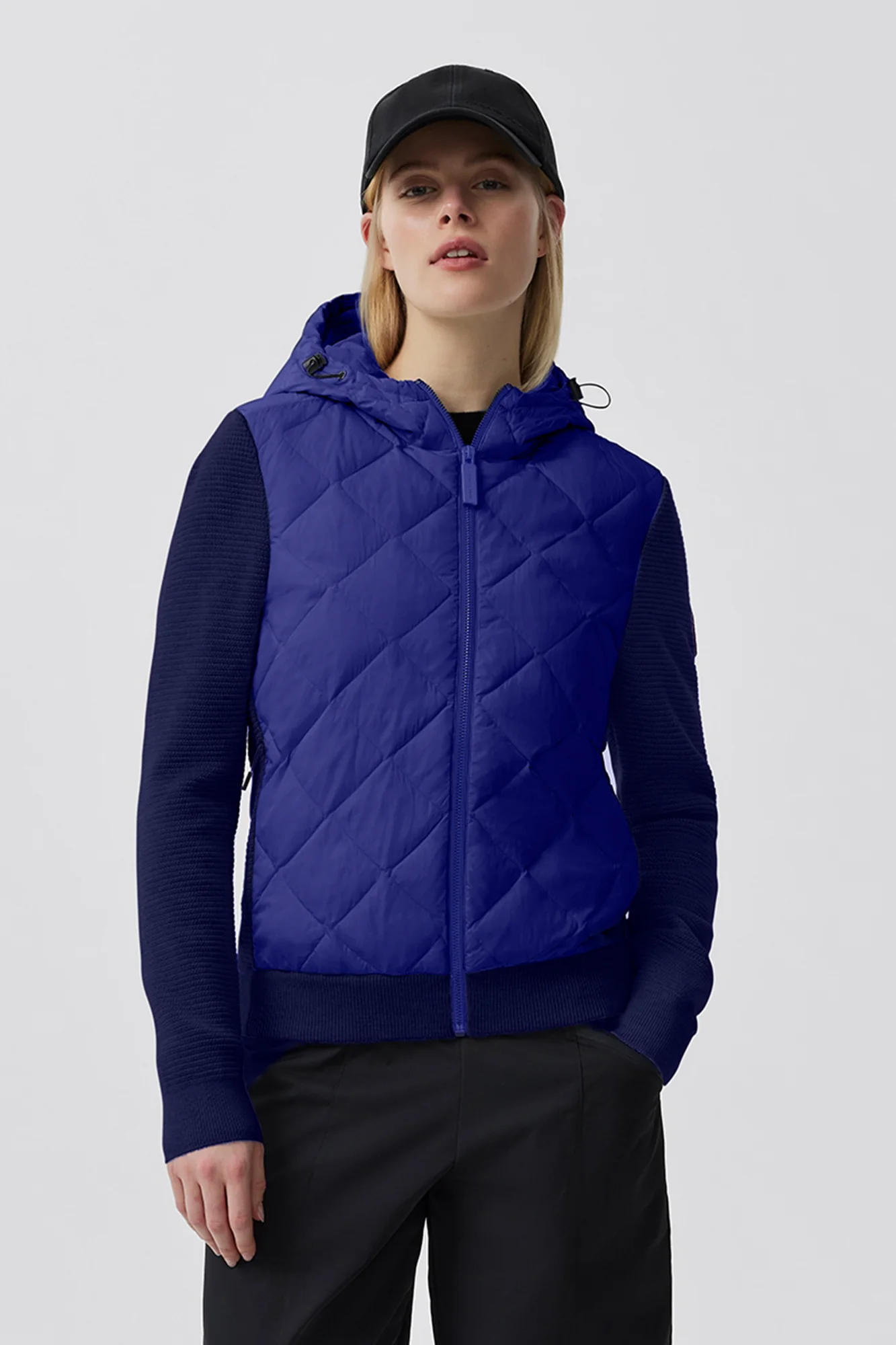 HyBridge Quilted Knit Hoodie - Image 3