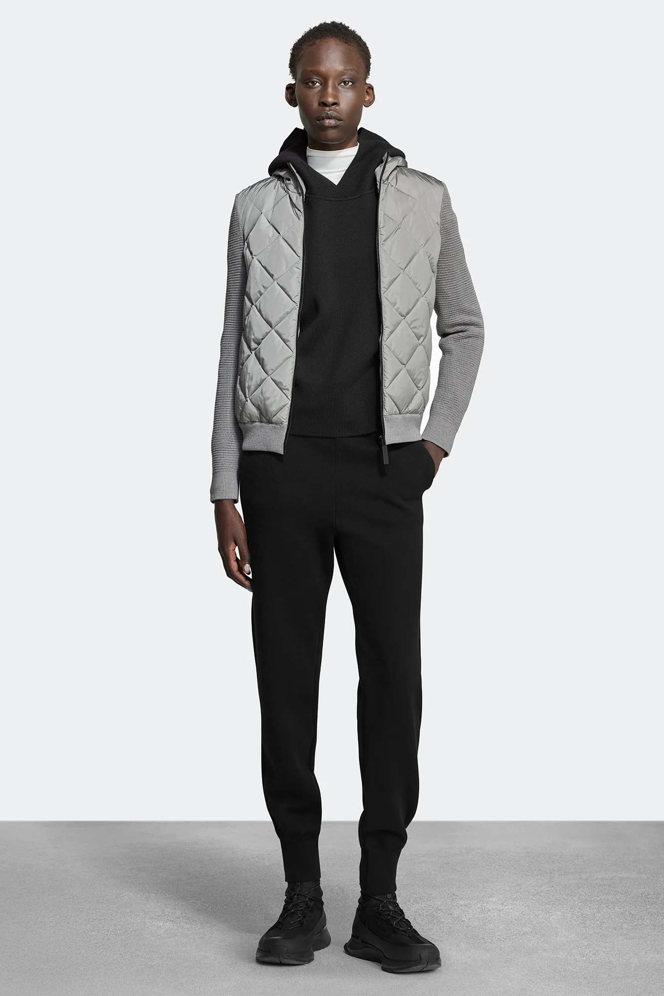 HyBridge Quilted Knit Hoodie Black Label - Image 8