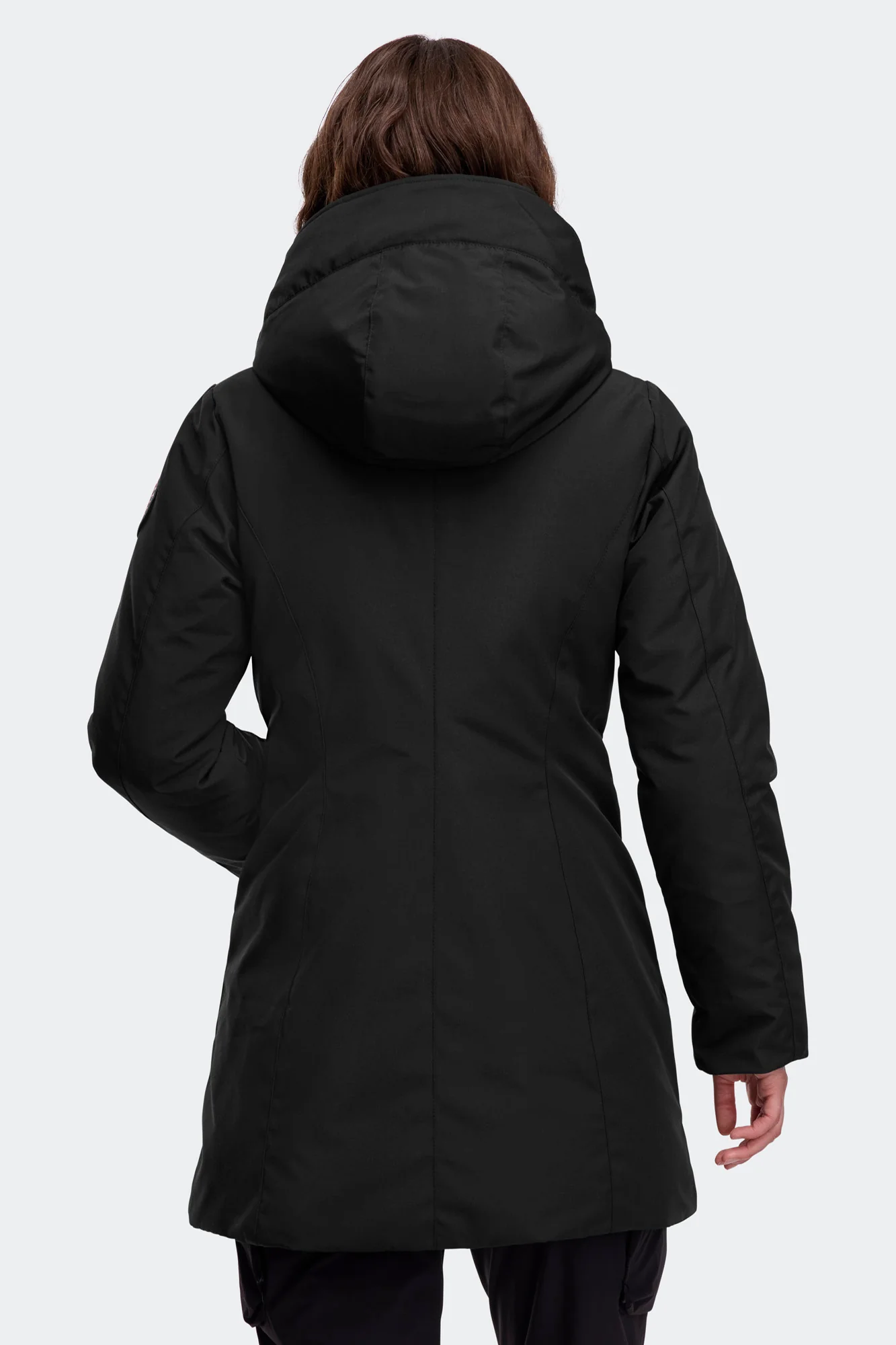 Leslie Parka - Image 4