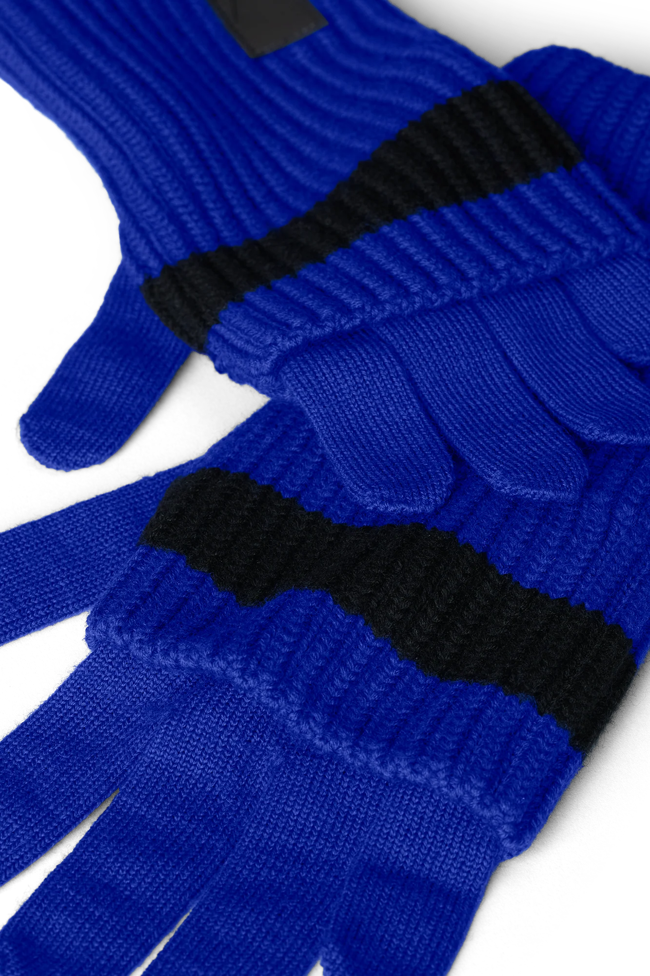 Novark Gloves - Image 6