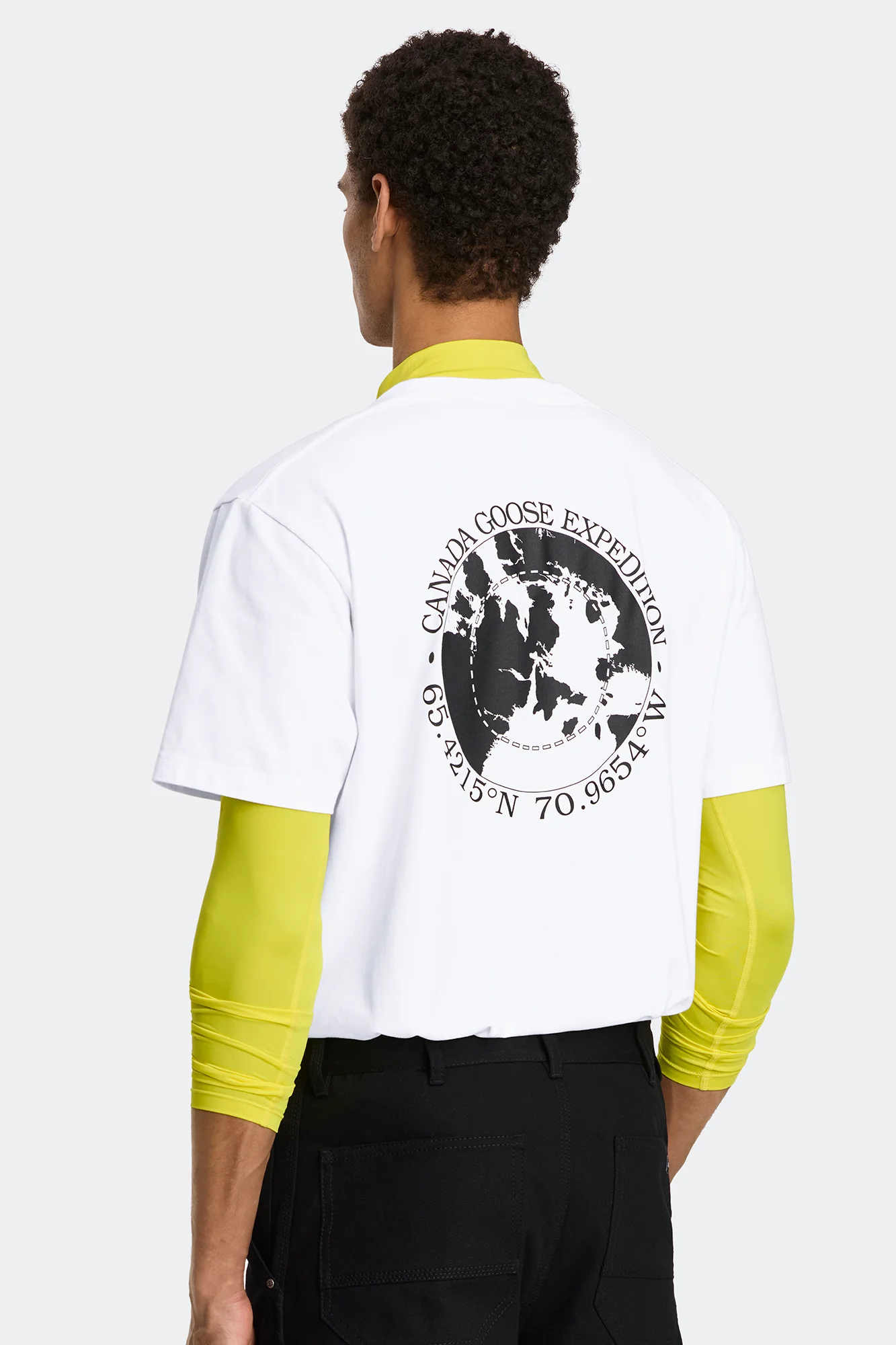 Novo T-Shirt With Back Graphic - Image 2