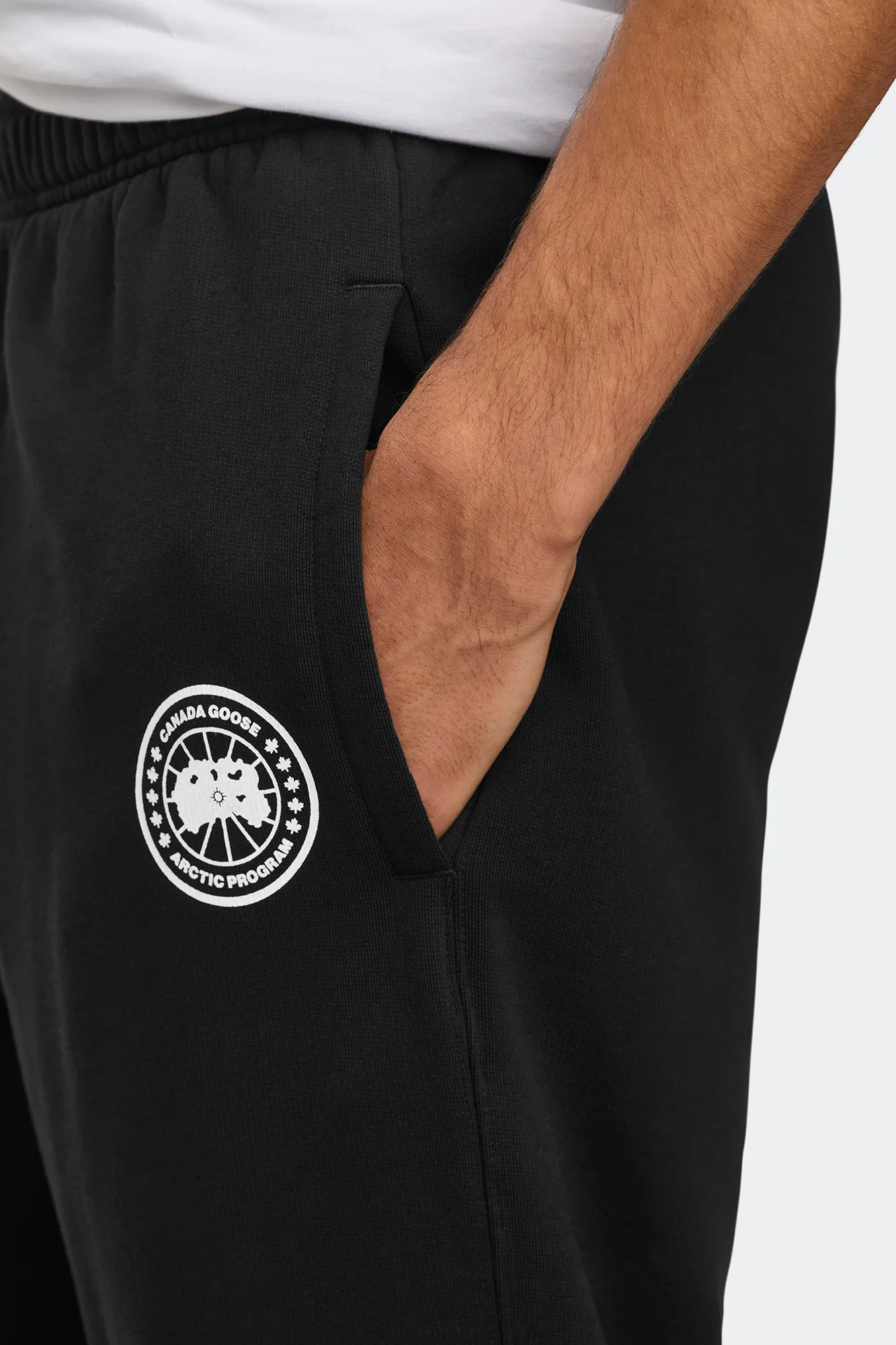 Rove Jogger with large logo - Image 5