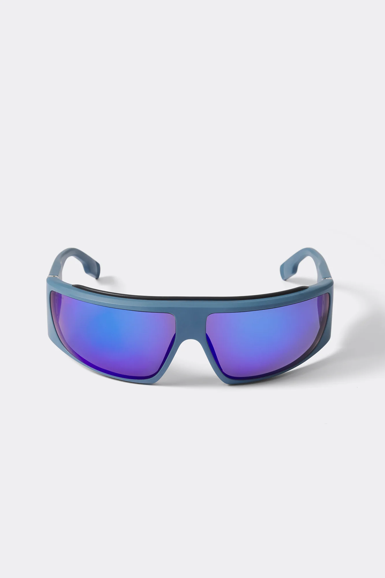 Summit Sunglasses - Image 2