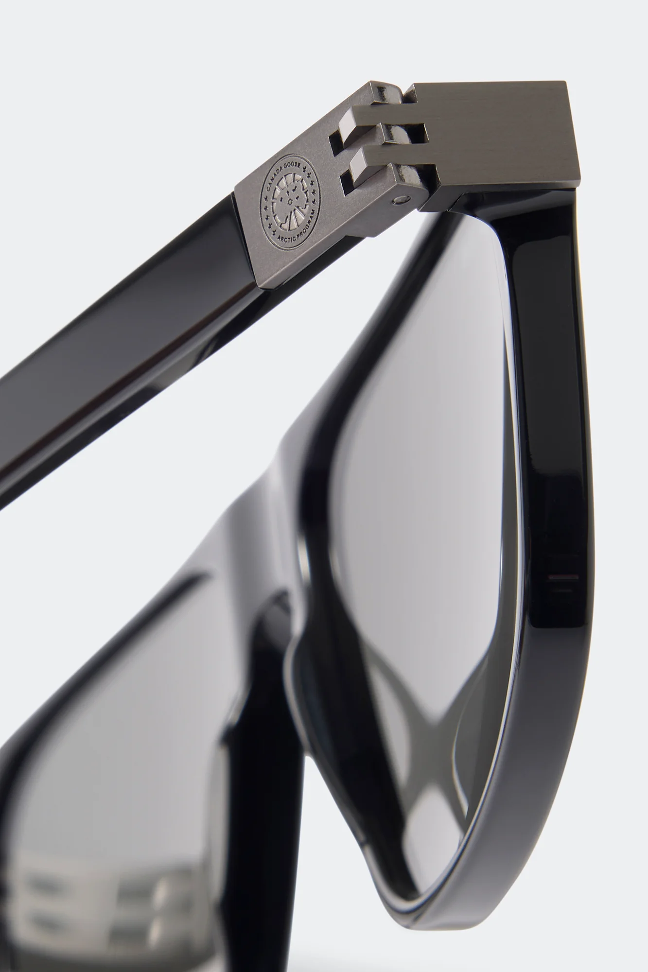 Verdant Sunglasses - Image 4