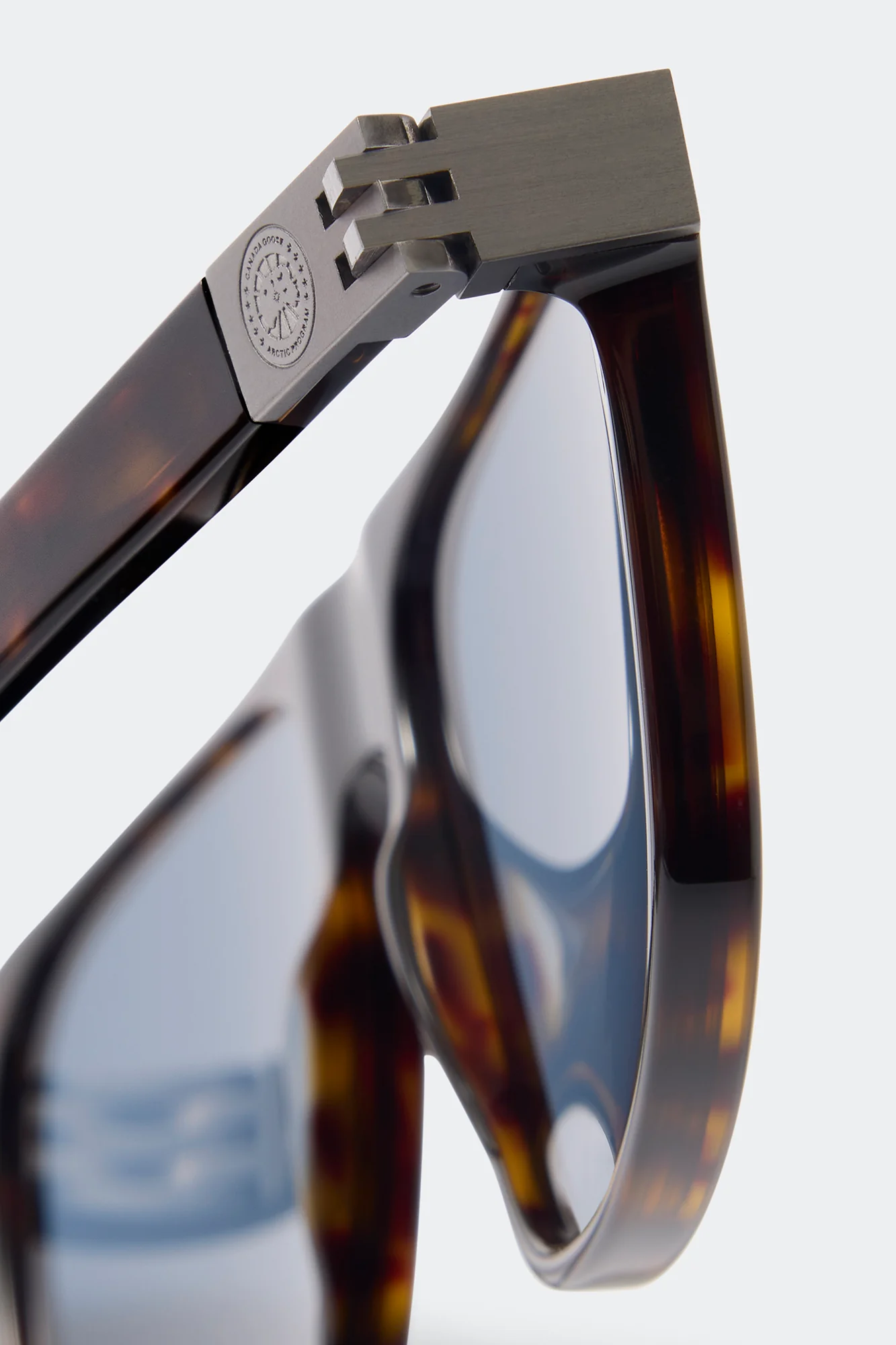 Verdant Sunglasses - Image 4